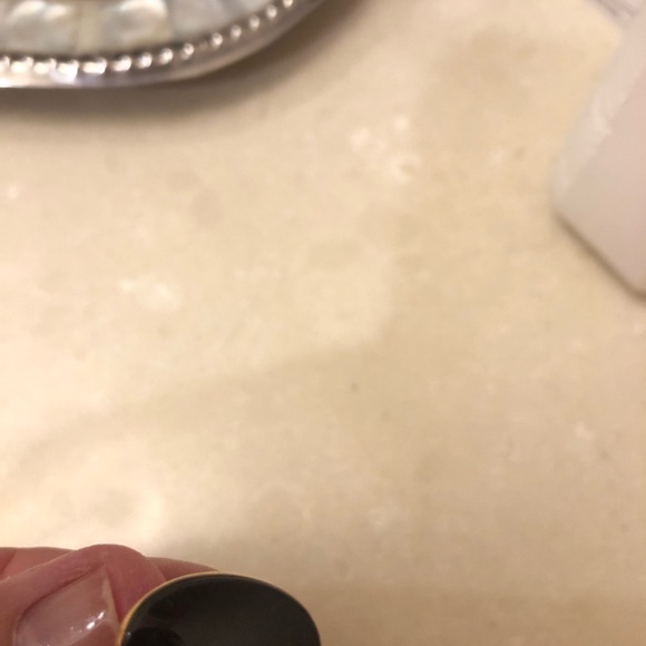 Ross-Simons Gold 1/20  and Black Oval Cufflinks - Picture 16 of 16